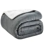 Shop Blankets & Throws at Furnituretta