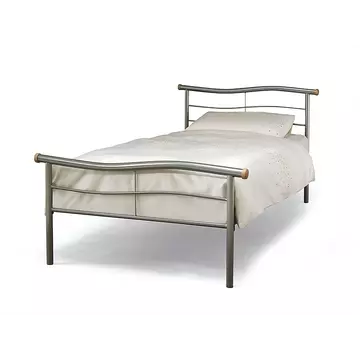 Buy Waverley Metal Bed Frame – Silver Waved Headboard Bed with Slatted Base, Colour: Silver, Bed Size: Double (4ft6), Item Width: 148 from Furnituretta